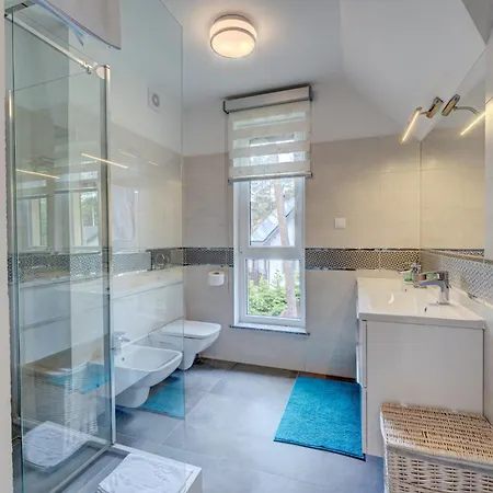 Willa Miedzywodzie * Międzywodzie