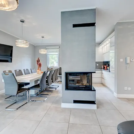 Willa Miedzywodzie Σπίτι διακοπών *